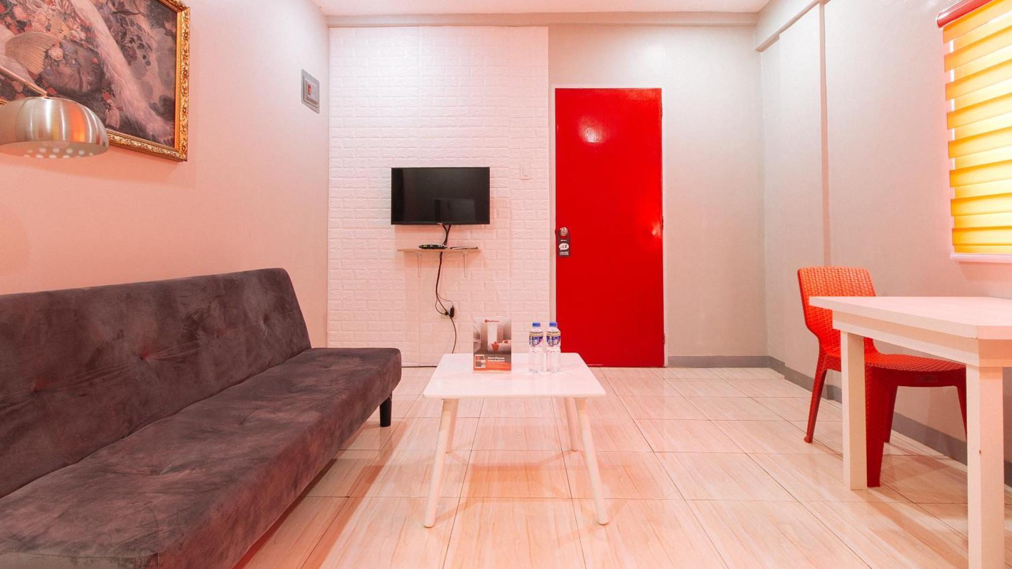 Reddoorz Near Christ The King Medical Center Hotel Las Piñas Exterior foto